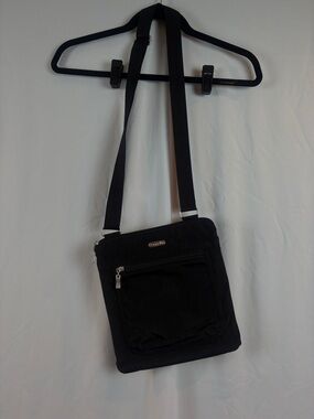 Baggallini Black Nylon Crossbody Bag with Front Zip Pocket